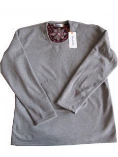 生物磁套服 服裝批發(fā)市場的新寵——探秘珊瑚絨套服熱銷背后的健康潮流