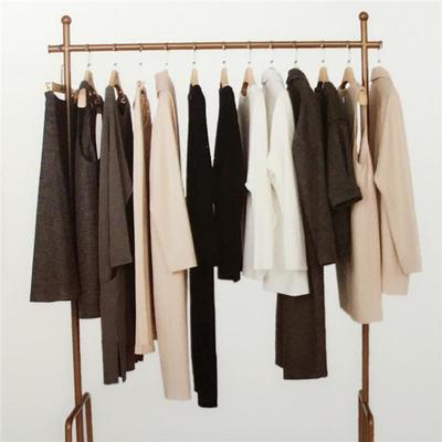 品牌折扣女裝貨源攻略 從片斷女裝17春到鞋帽批發(fā)的全鏈條解析