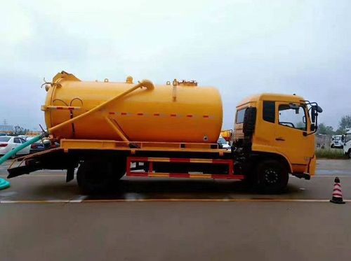 15方吸污車廠家直營 您的專業(yè)清污解決方案